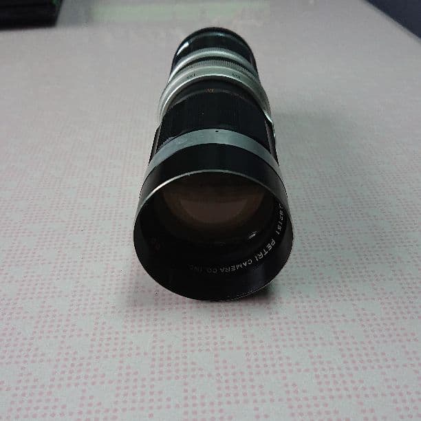 ペトリ210mmー85mm望遠レンズ