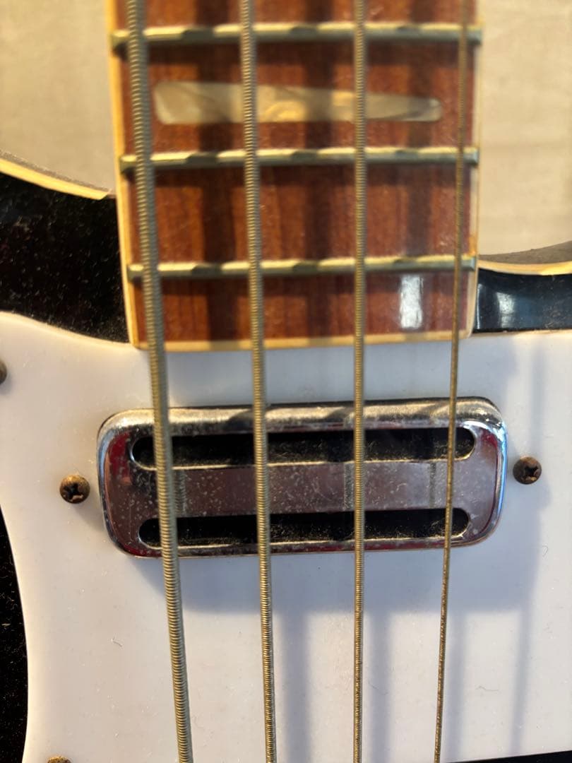 s*a様 FERNANDES RBー80 ジャパンヴィンテージ リッケンバッカー