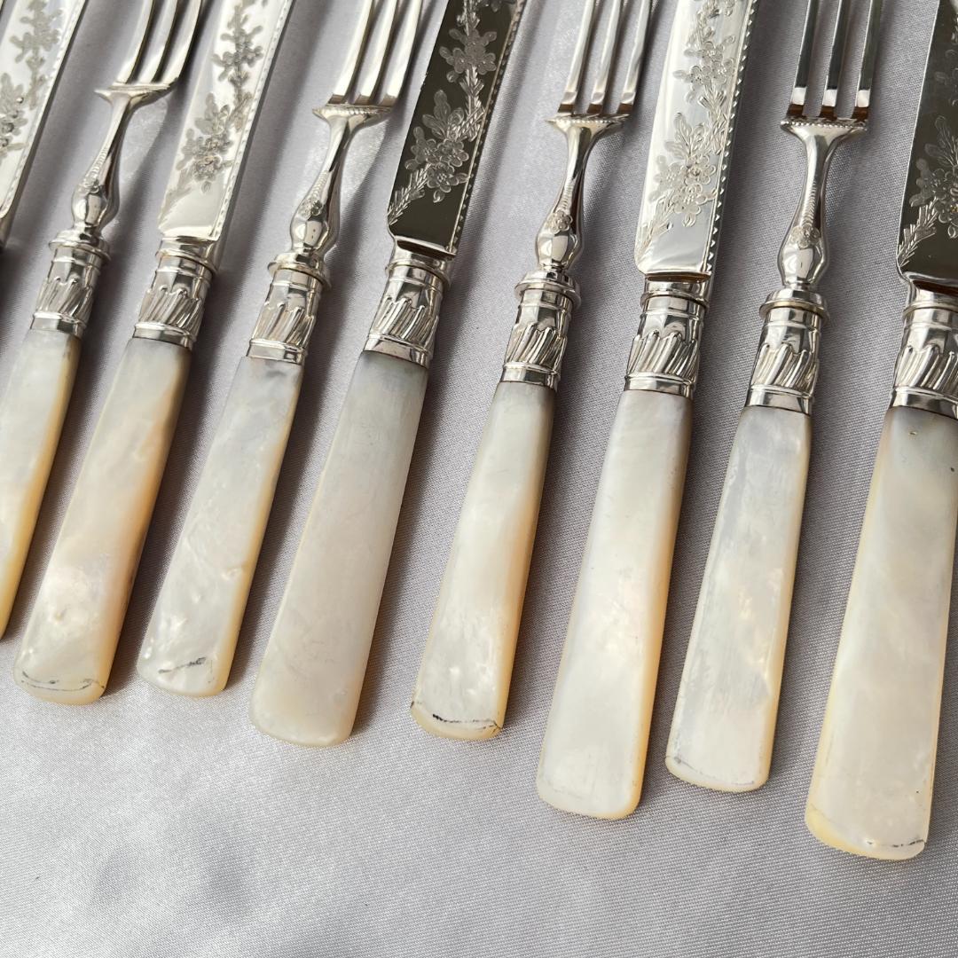 【英国】【白蝶貝】デザートセットナイフ/フォーク 12本 木製装飾ケース