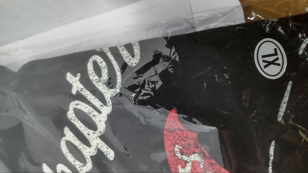 【匿名配送　値下げ済み】DIR EN GREY　Tシャツ 会場限定ステッカー京