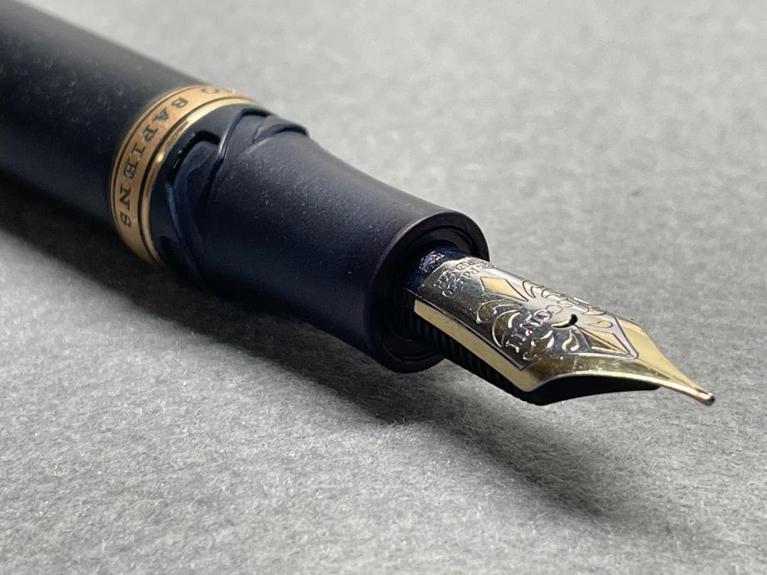 VISCONTI ホモサピエンス　オーバーサイズ　ブロンズ　万年筆