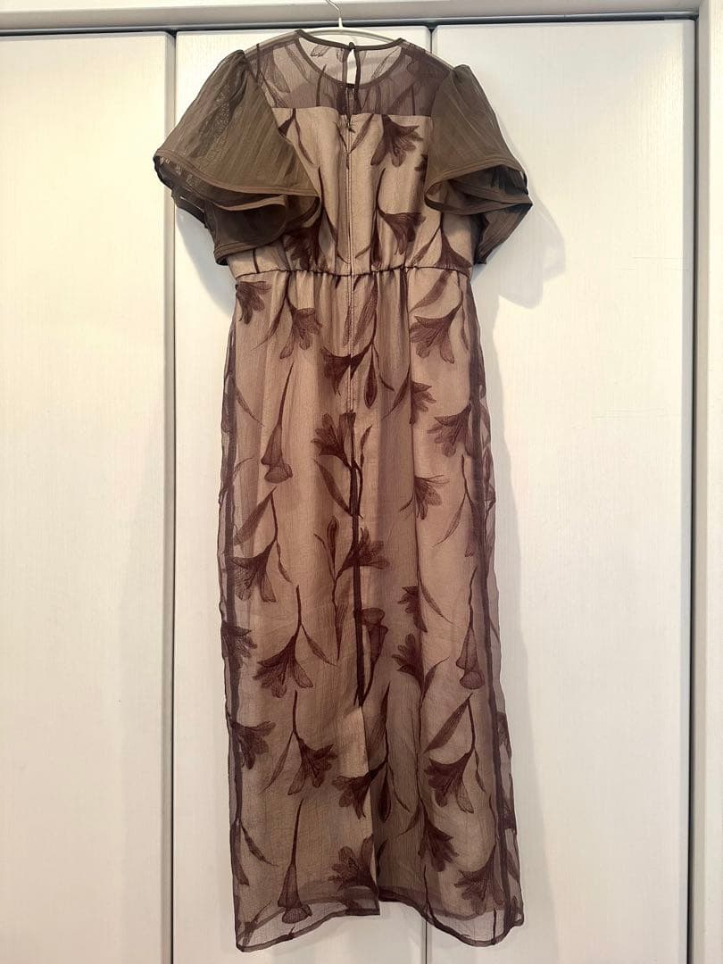 LERURE リルアー Circurar sleeve flower dress