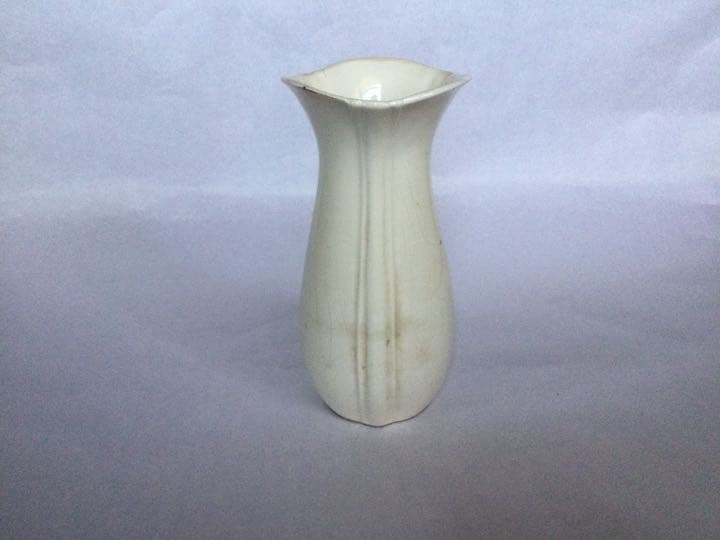 軟質　フランス　白磁　花瓶