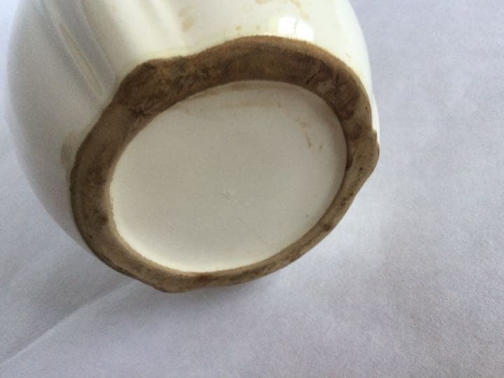 軟質　フランス　白磁　花瓶