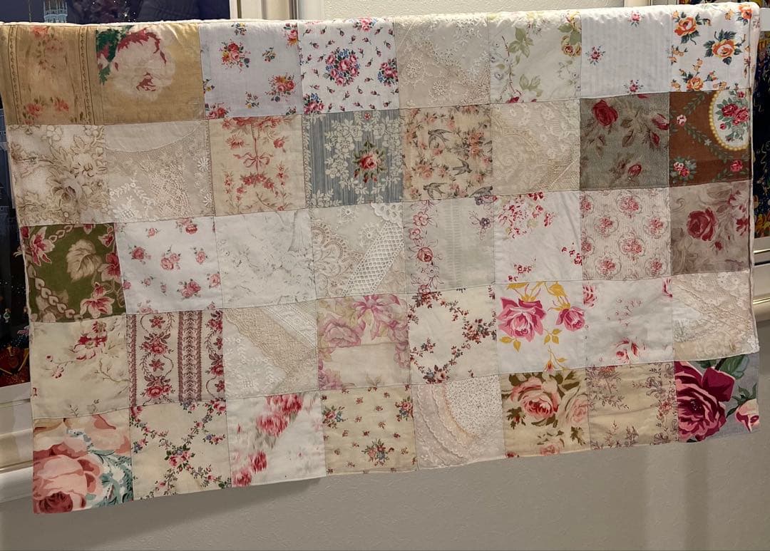 アンティークレース生地のクロス