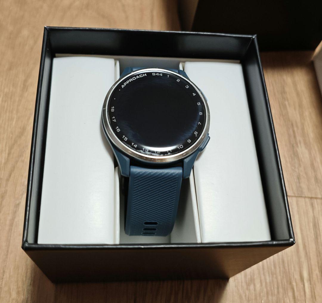 Garmin Approach S44 ゴルフGPSウォッチ　ガーミン