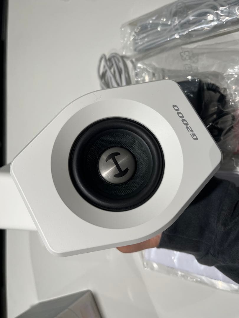 001白/Edifier G2000 ゲーミング スピーカー パソコン PS5