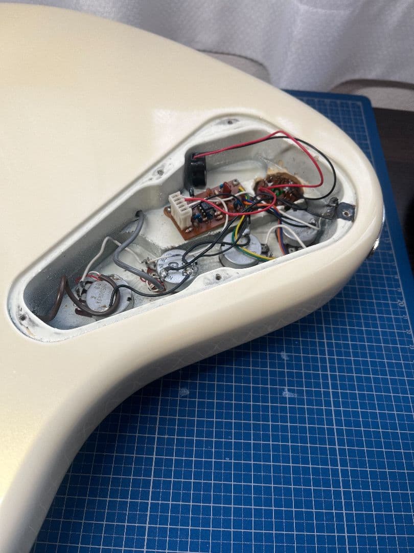 Blade Levinson ベース