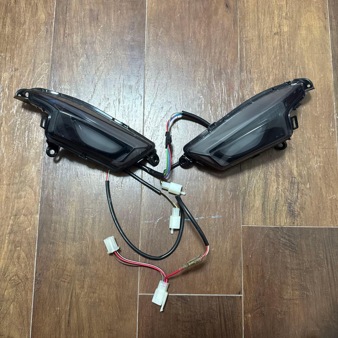 シグナス4型（SEA5J）シーケンシャル武川流れるウインカー　ポン付け可能