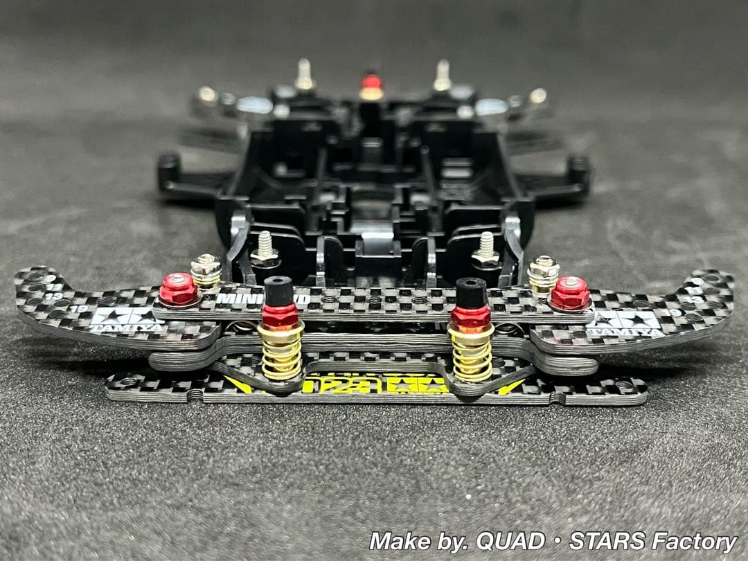 【ミニ四駆・MA用】2軸ATピボット＋1軸リヤアンカー　2023／フルカーボン