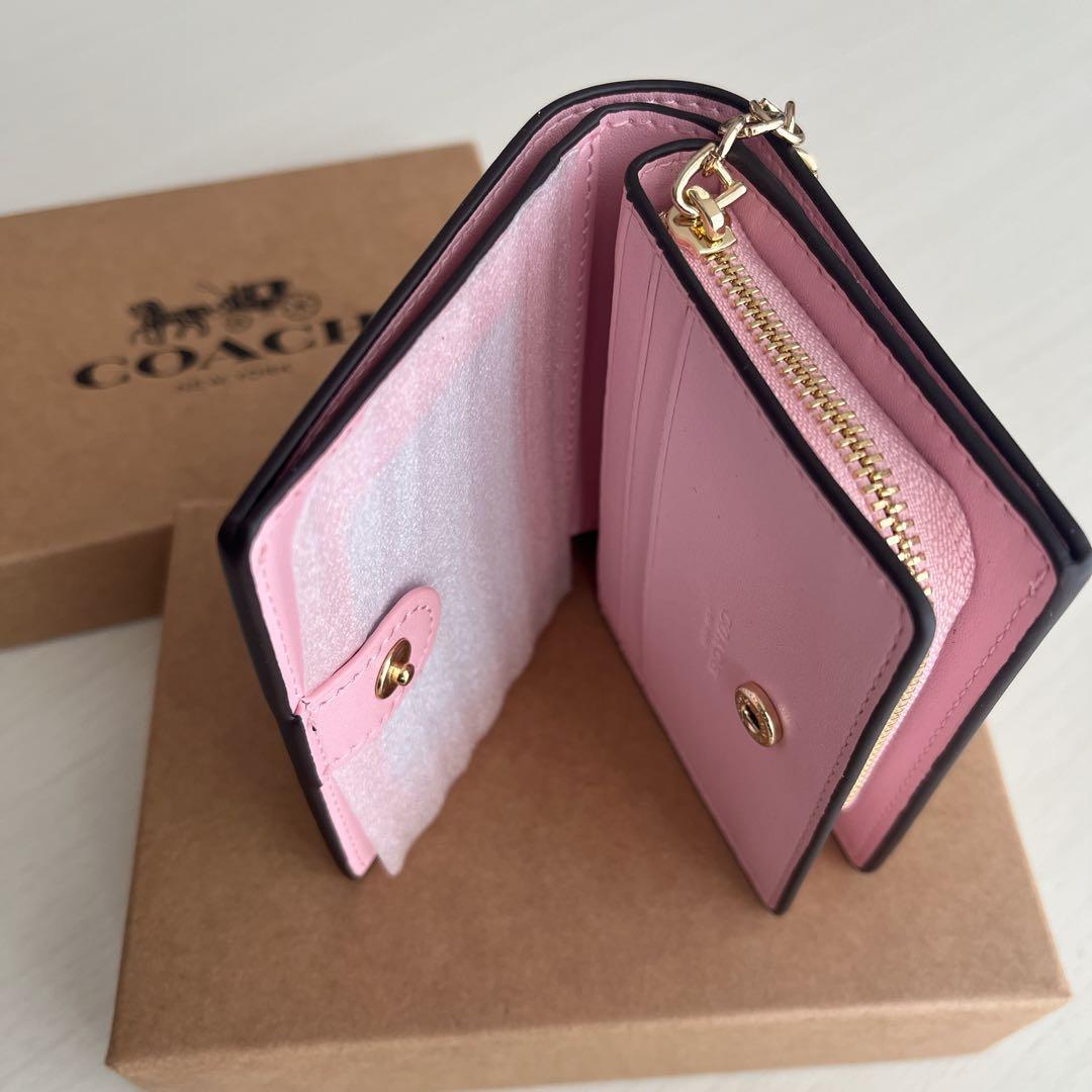 COACH 箱・ショップ袋付き❣️[コーチ] 財布(二つ折り財布)