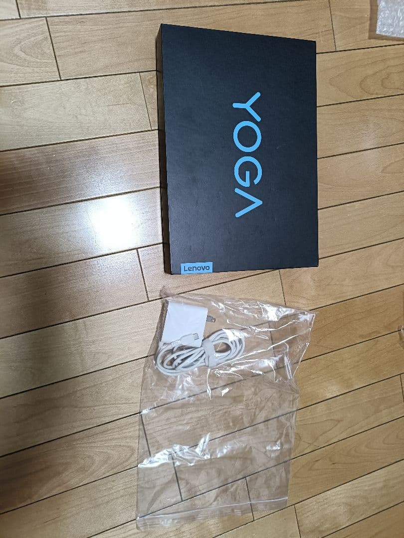 値下 Lenovo Yoga Slim 7 Carbon 13世代CPU