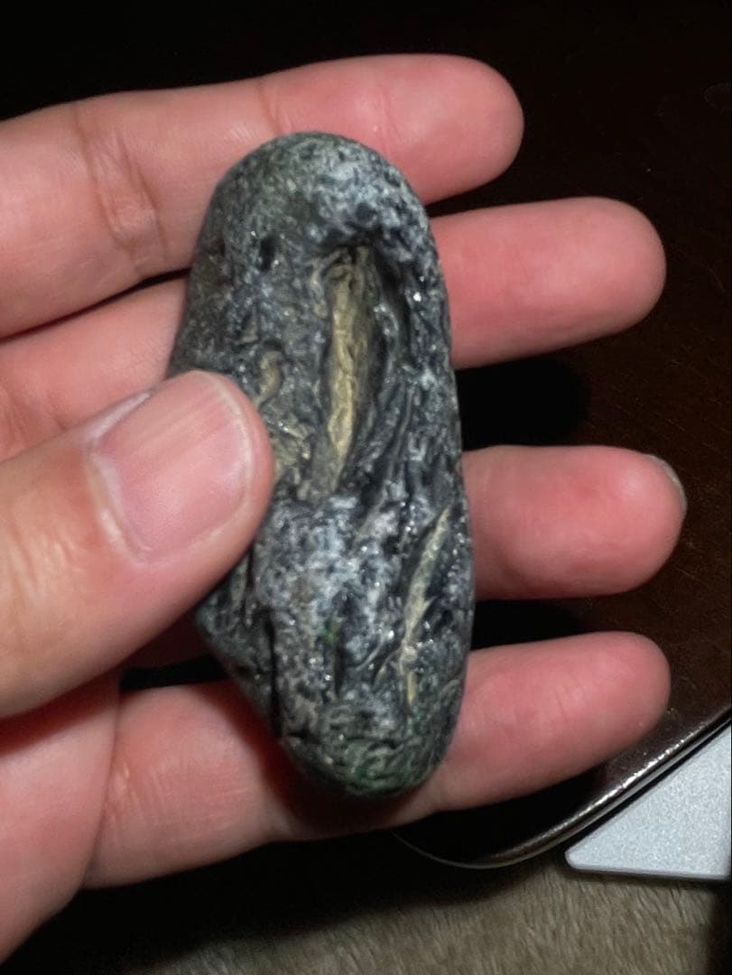 研磨品　十勝石玲瓏　複合色レインボーオブシディアン