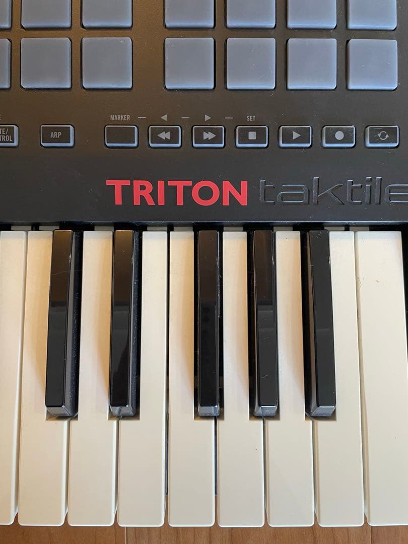 TRITON MIDIキーボード 49鍵