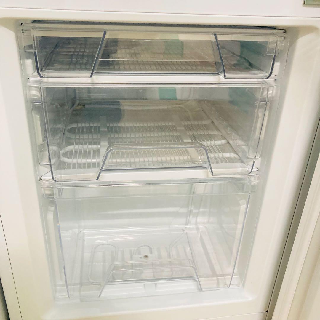 歳末セール開催中❗️1人暮らし家電セット　大阪、大阪近郊配送と設置無料A