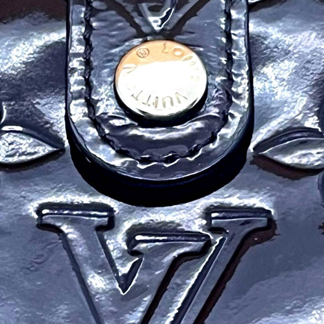 ルイヴィトン ヴェルニ がま口 二つ折り財布 エナメル モノグラム 黒