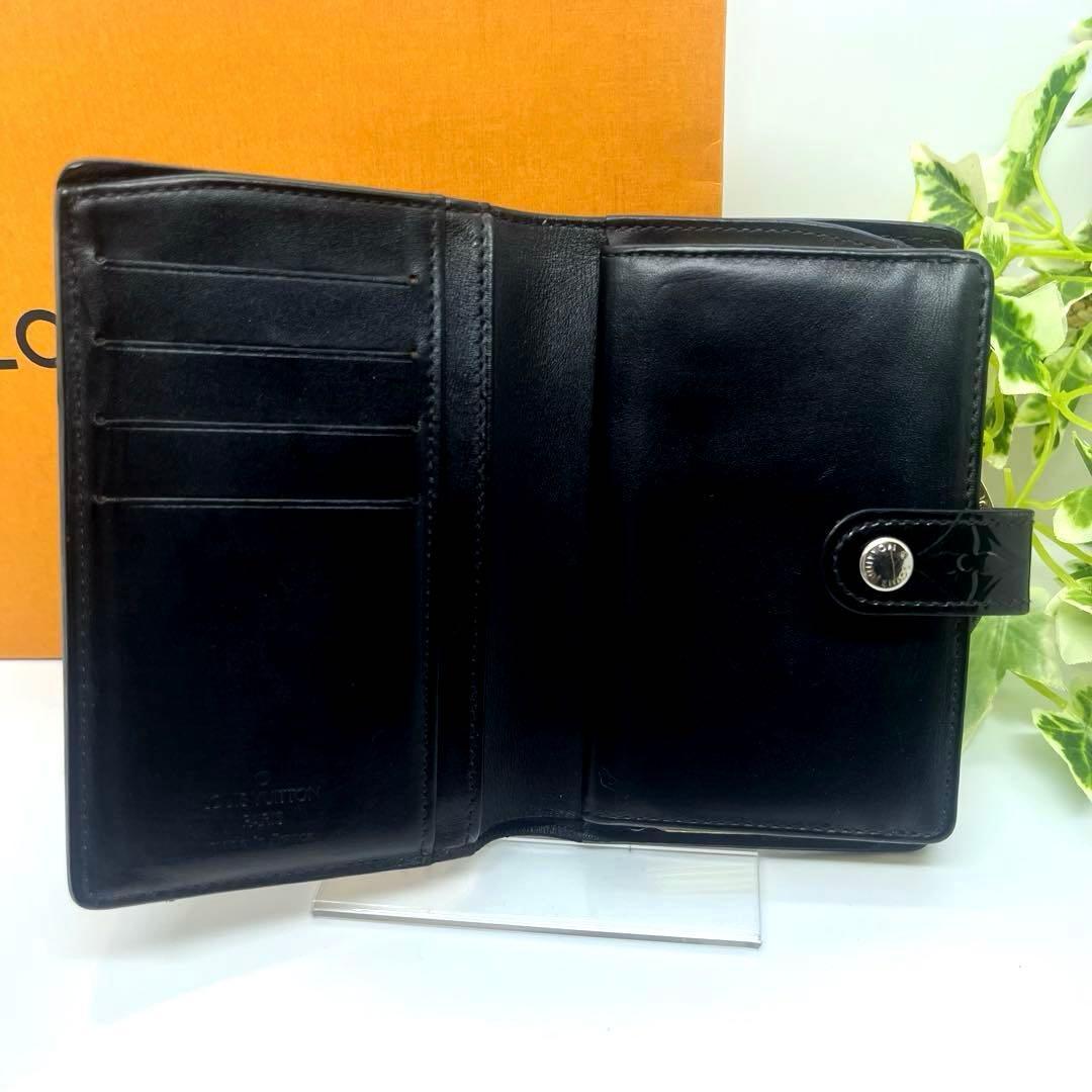 ルイヴィトン ヴェルニ がま口 二つ折り財布 エナメル モノグラム 黒