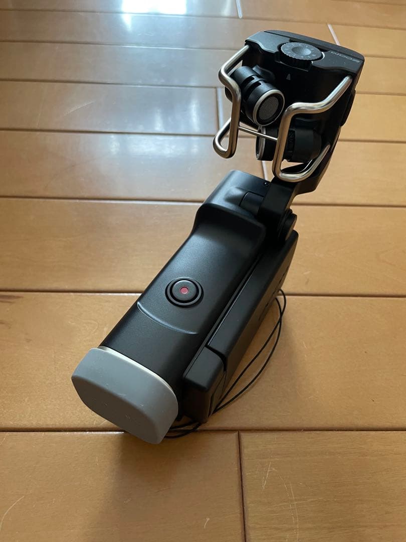 ZOOM Q8 ハンディビデオレコーダー