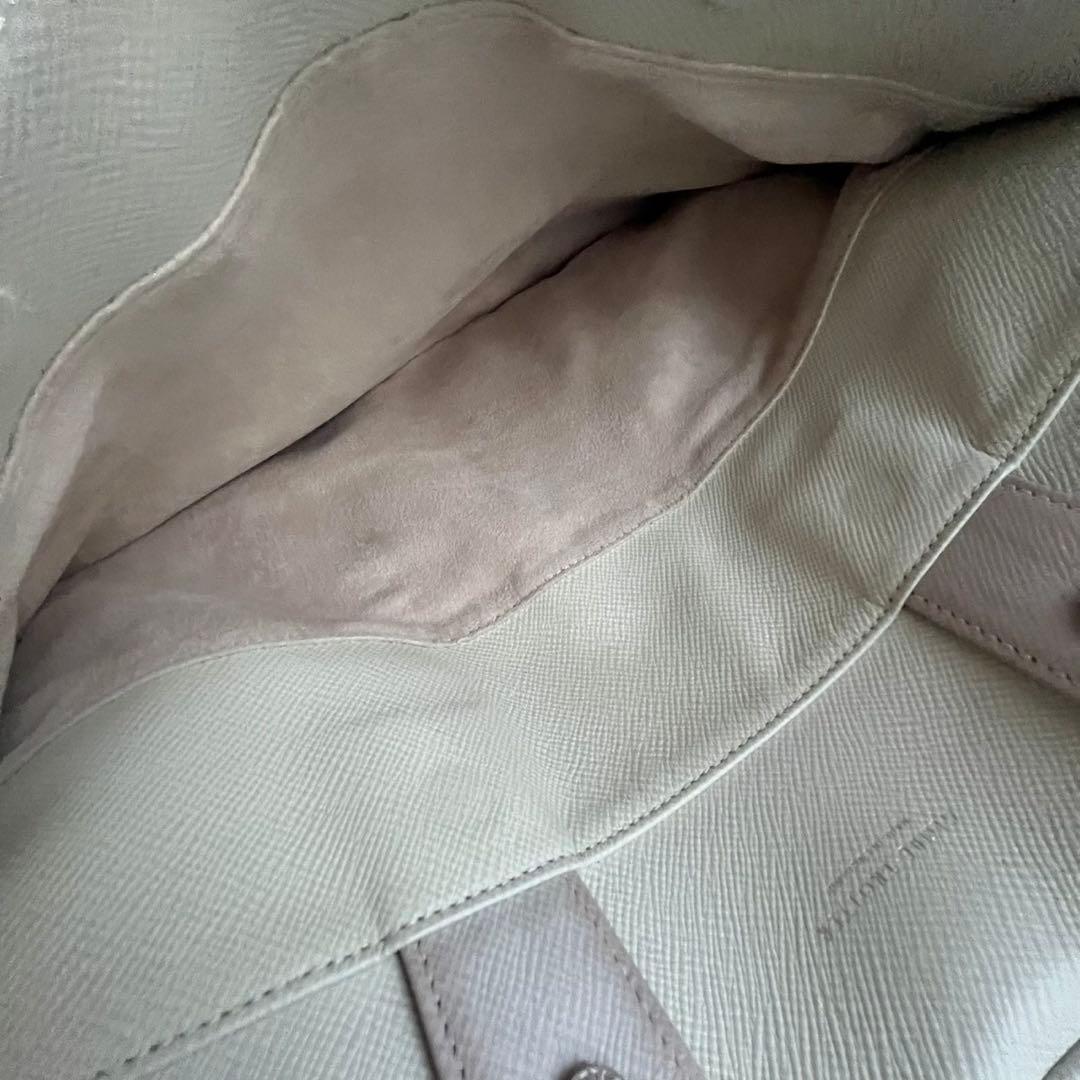 極美品✨️ GLOBE TROTTER 　ビジネスバッグ　白　ショルダー　レザー