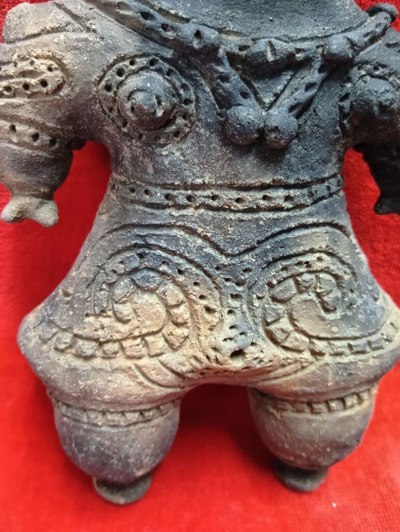 H*o様 安⚫　[遮光器土偶]　宮城県出土