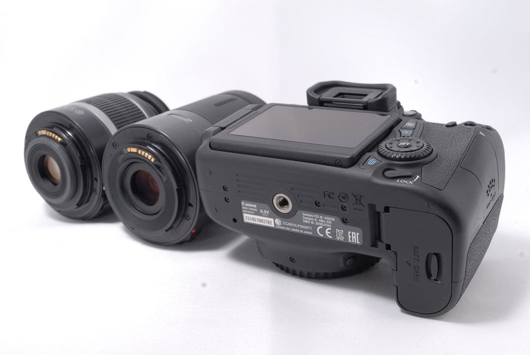 S数少✨届いてすぐ使える✨キヤノン 70D◆超望遠ダブルレンズ◆バッグ＆おまけ付