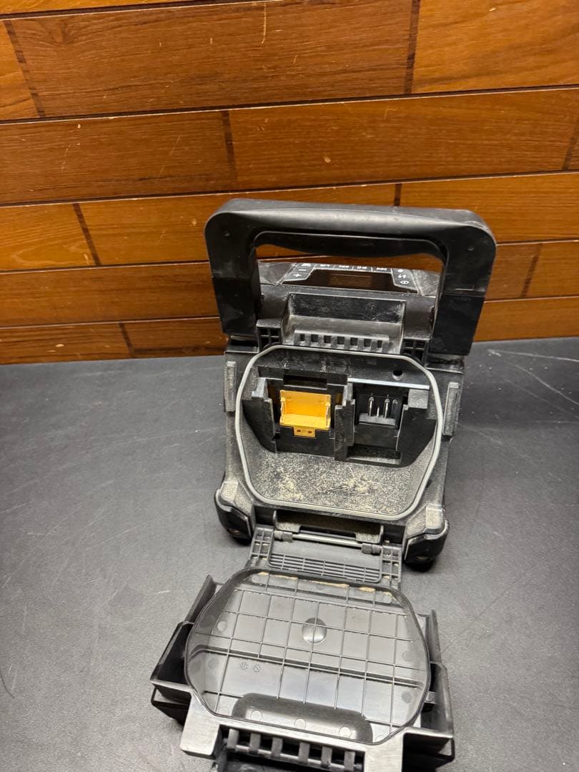 makita マキタ MR203 Bluetoothスピーカー ブラック