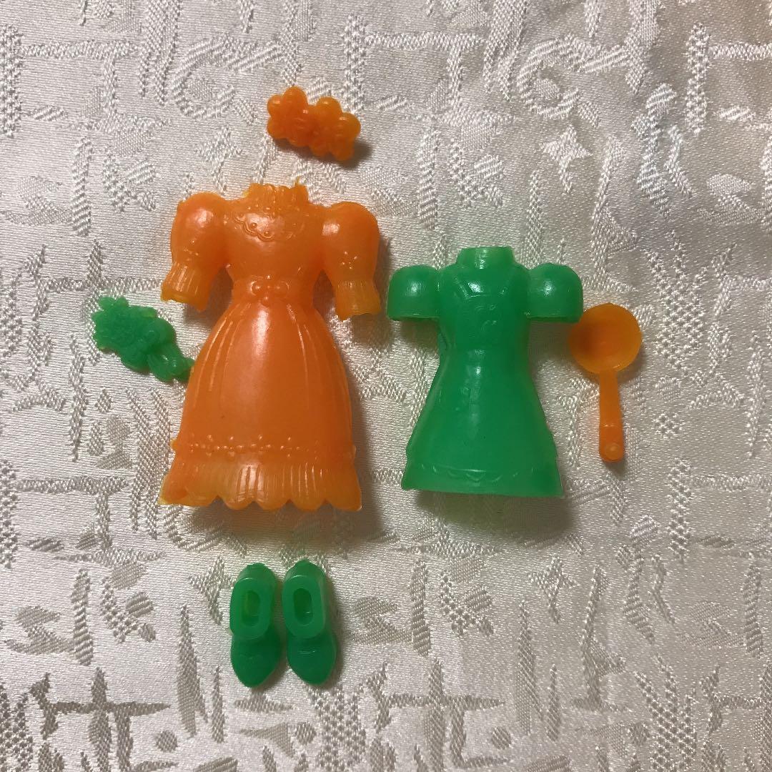 グリコおまけ　昭和　レトロ　パピーちゃん(ウェディングドレス　エプロンドレス)