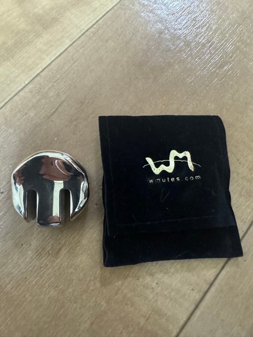 チェロ用　Wmutes ミュート ゴールド