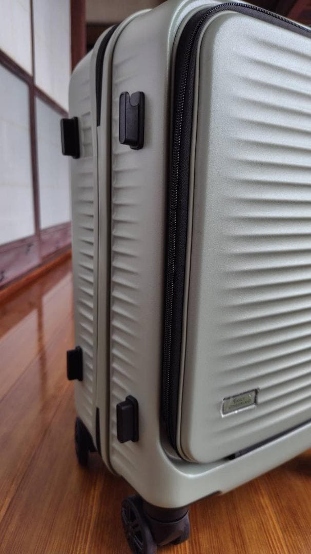 【機内持込可】スーツケース