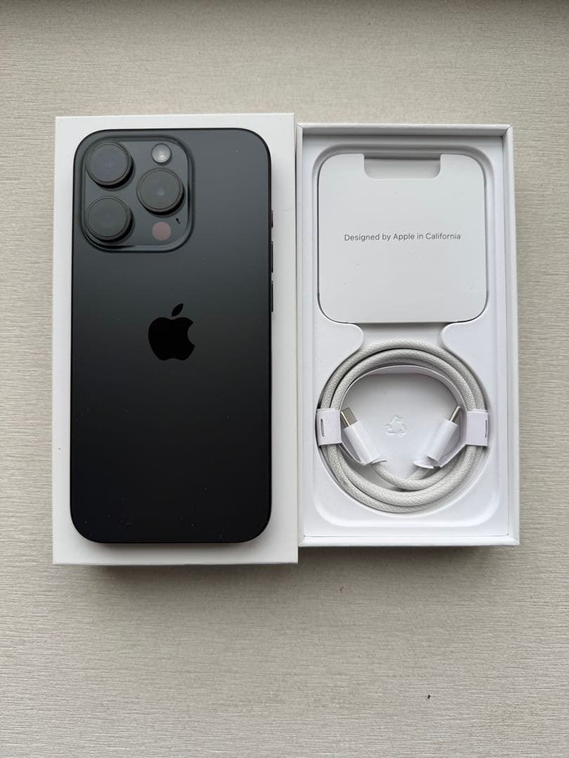 スマートフォン本体 Apple iPhone 15 Pro 128GB Titanium Black