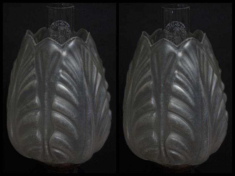 明治期 ガラス製大型オイルランプ花蕾型ランプ/切子油壷/ 水色練台座 台ランプ