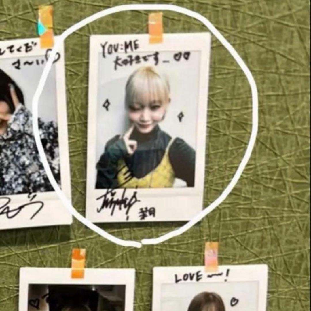 値下げ中 ME:I ミーアイ 飯田栞月 SHIZUKU サイン入りチェキ