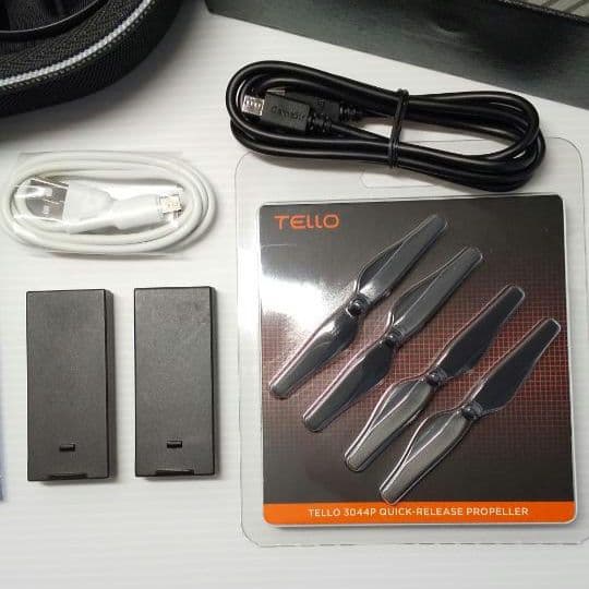 ドローン Tello ＋ コントローラー