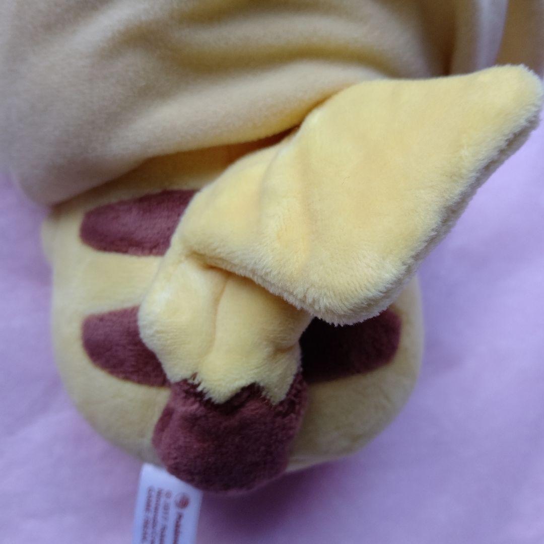 ポケモン ビクティニのポンチョを着たピカチュウ ぬいぐるみ