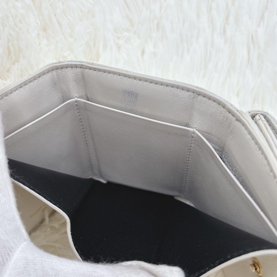 美品✨サンローラン 折り財布 キャビアスキン YSLロゴ レザー アイボリー