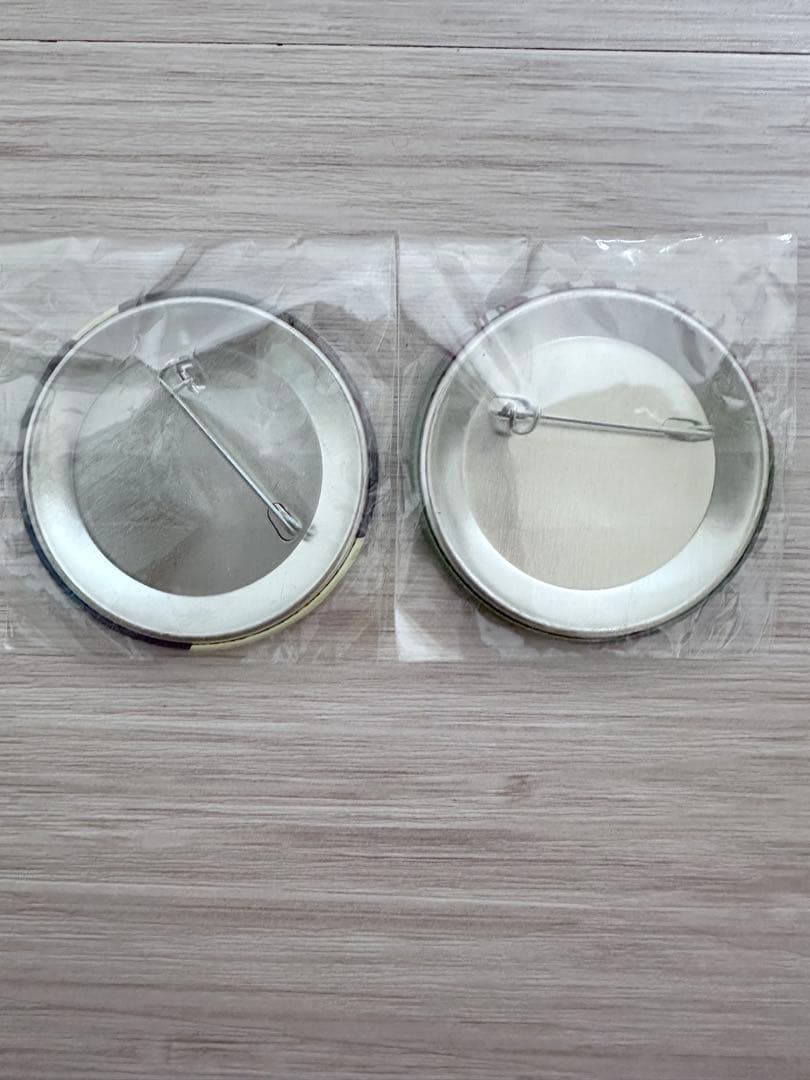 バイオハザード カプコンカフェ20周年 缶バッジ 2個セット