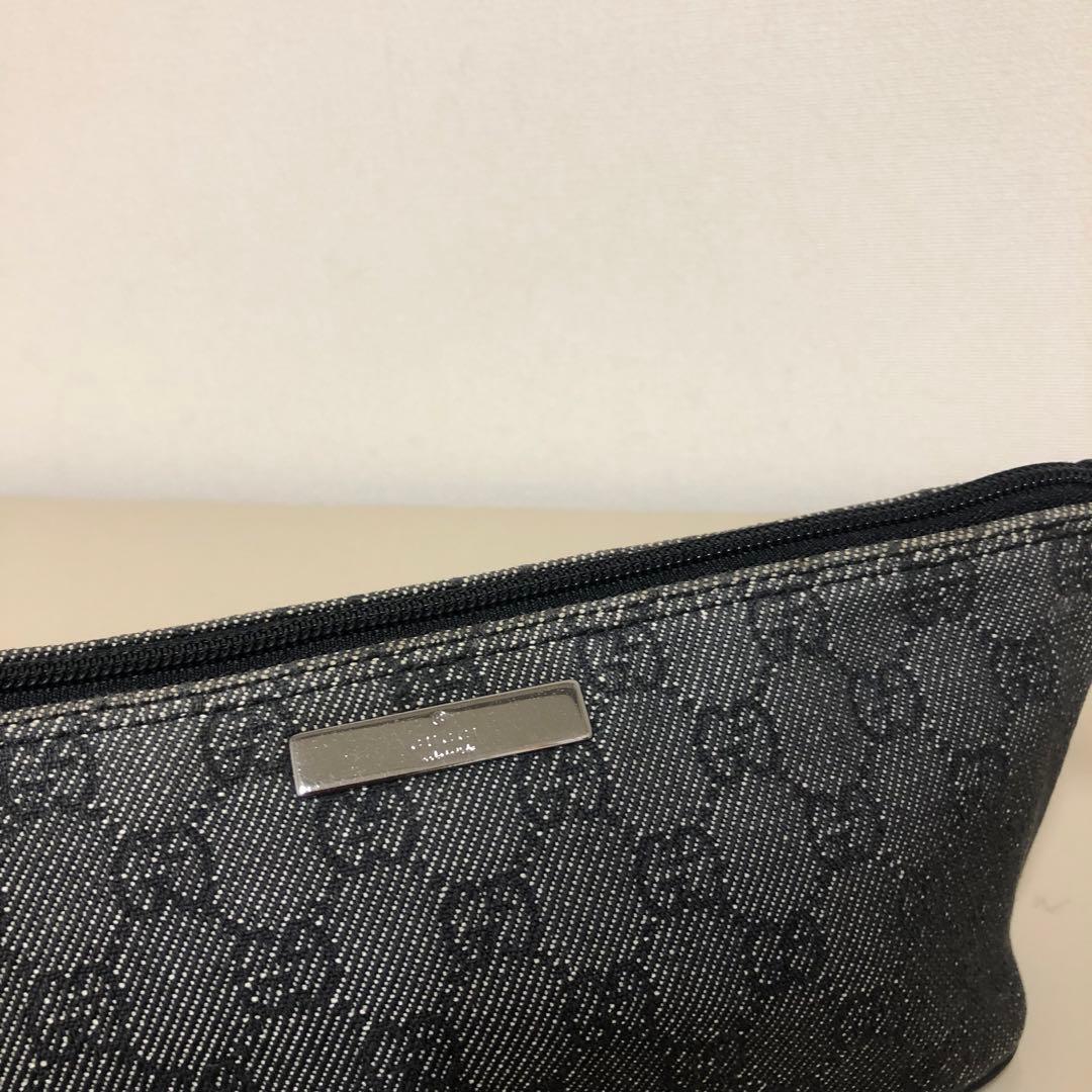 グッチ アクセサリーポーチ GGキャンバス ブラック