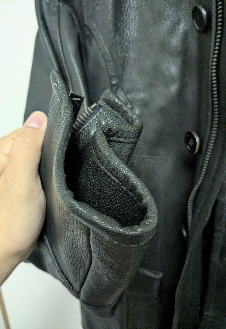 EMPORIO ARMANI ブラックレザー シングルライダースジャケット