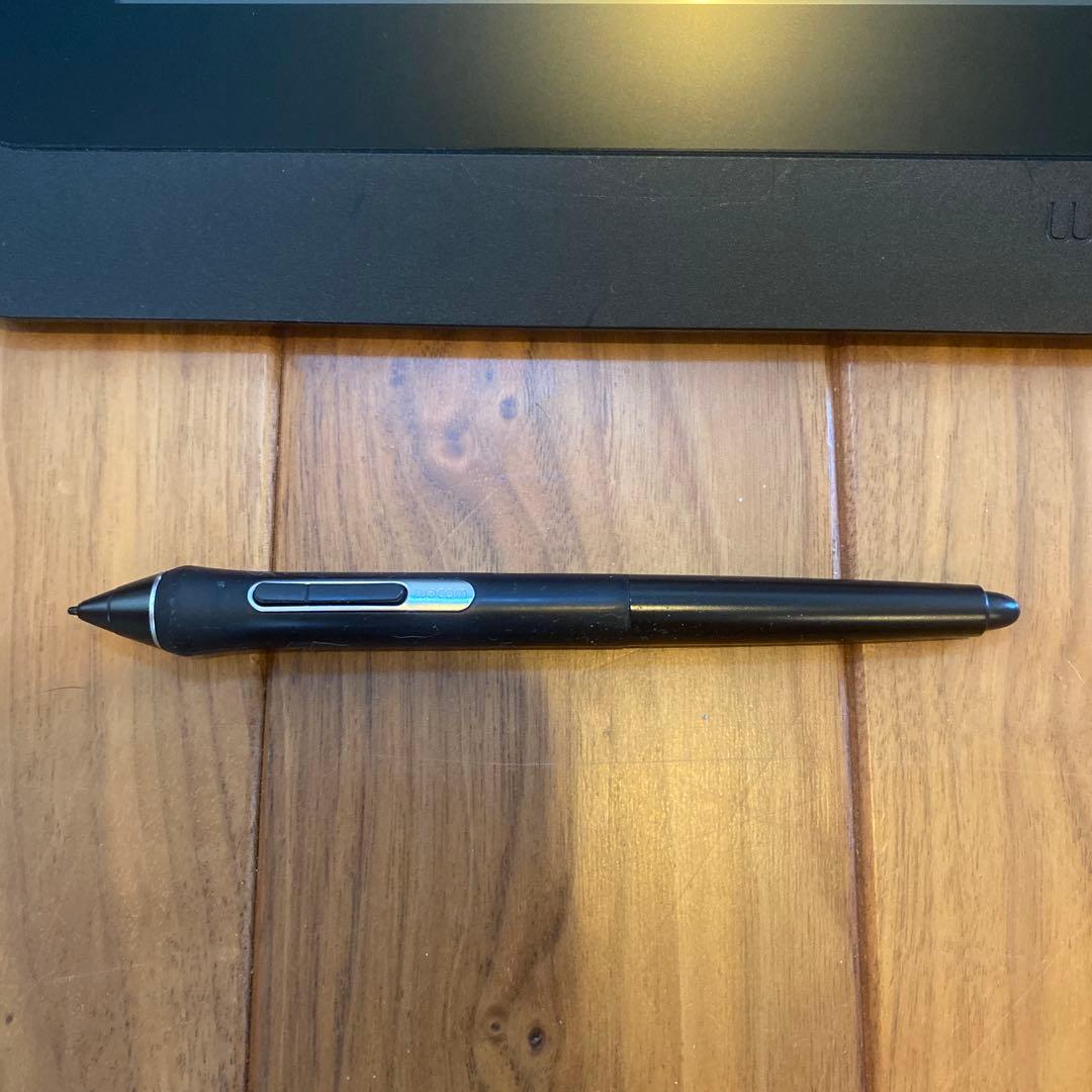 Wacom cintic16 （DTK1660K0D）ペン・スタンド・付属品有