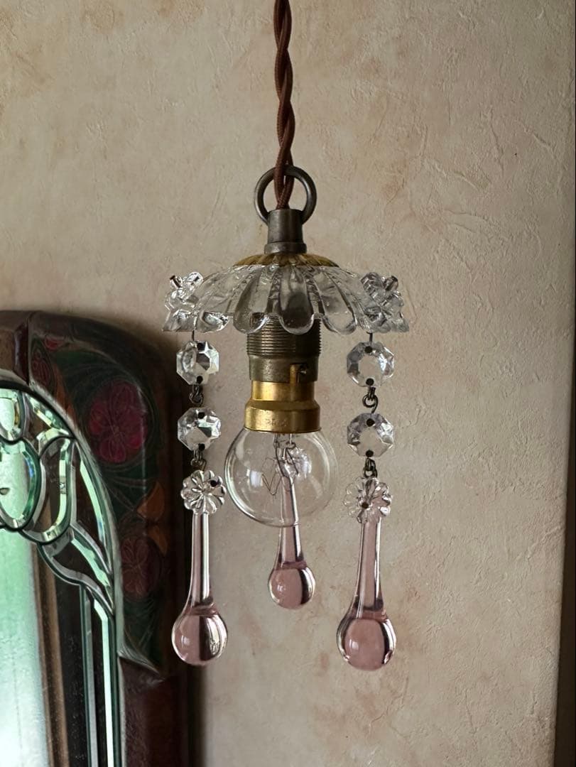 フランス アンティーク ピンクムラーノガラスの小さな可愛らしいミニシャンデリア＊