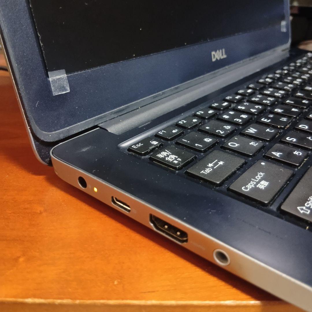 DELL ノートパソコン　vostro P87G001 ジャンク