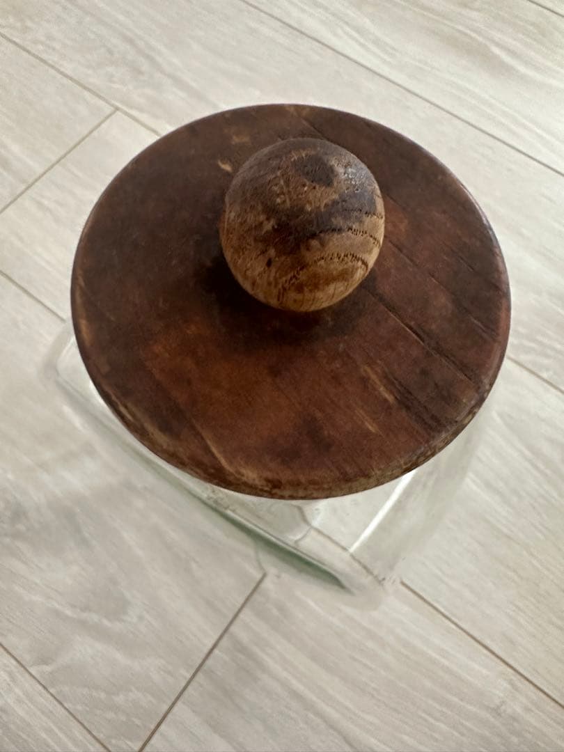 ヴィンテージ ショップ購入ガラス瓶おかし入れアッシュペー　アンティーク古道具