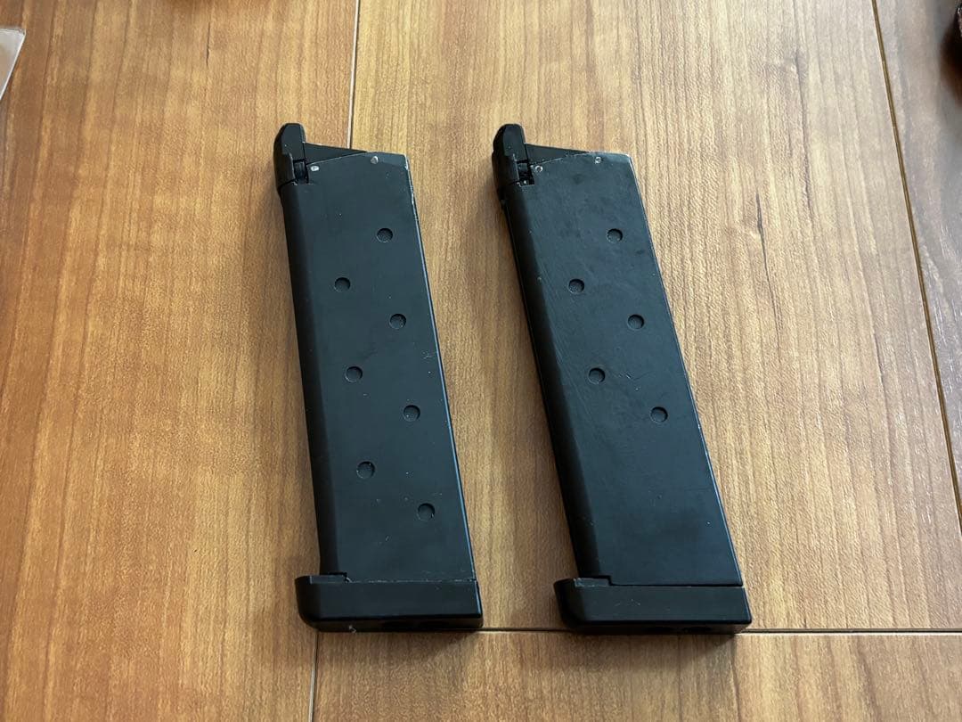 東京マルイ　M1911 コルトガバメント　ガスガン ビアンキレザー ホルスター