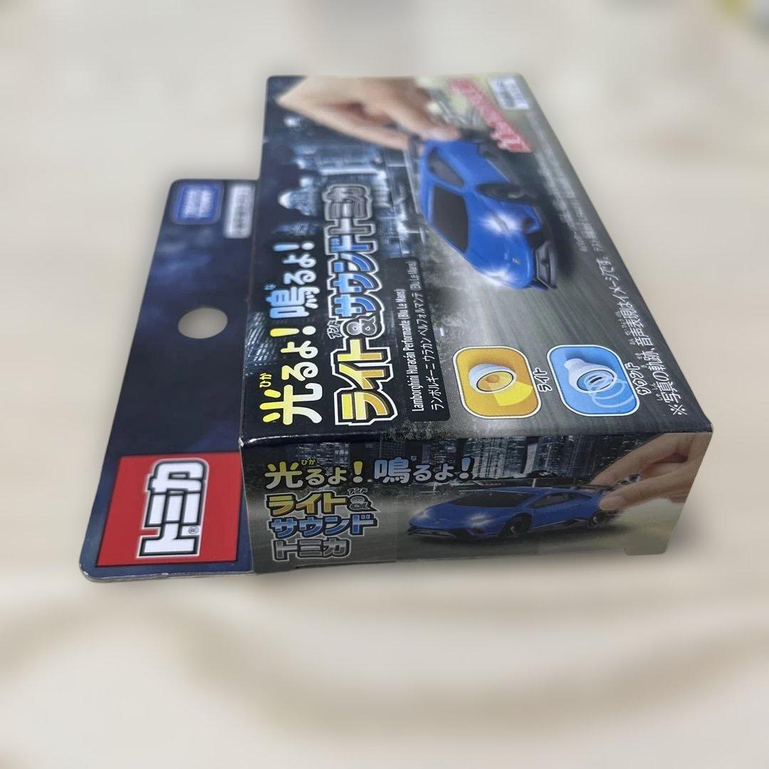 トミカ　光るよ！鳴るよ！ライト&サウンドトミカ