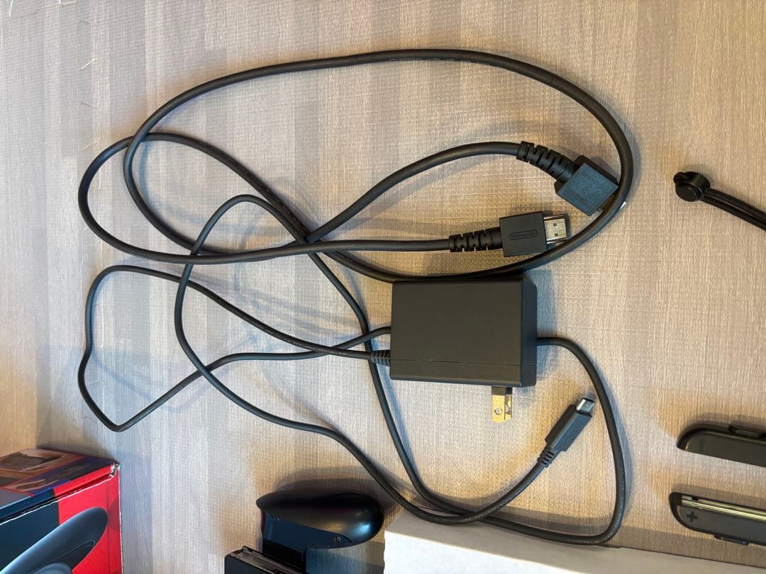 Nintendo Switch 本体 グレー Joy-Con付き