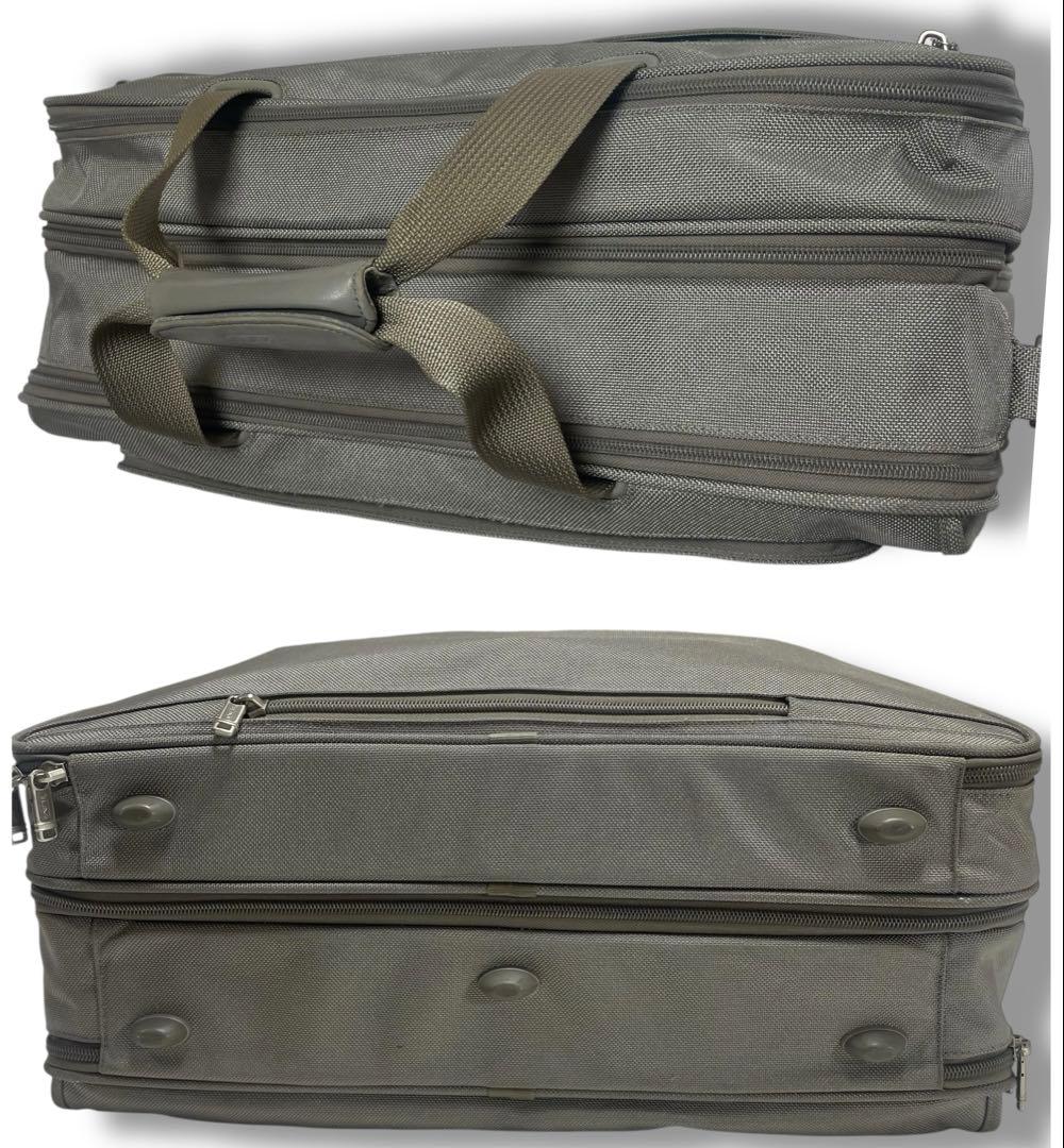 トゥミ　TUMI ビジネス旅行バッグ　希少品　大谷用　グレー　ショルダーバッグ