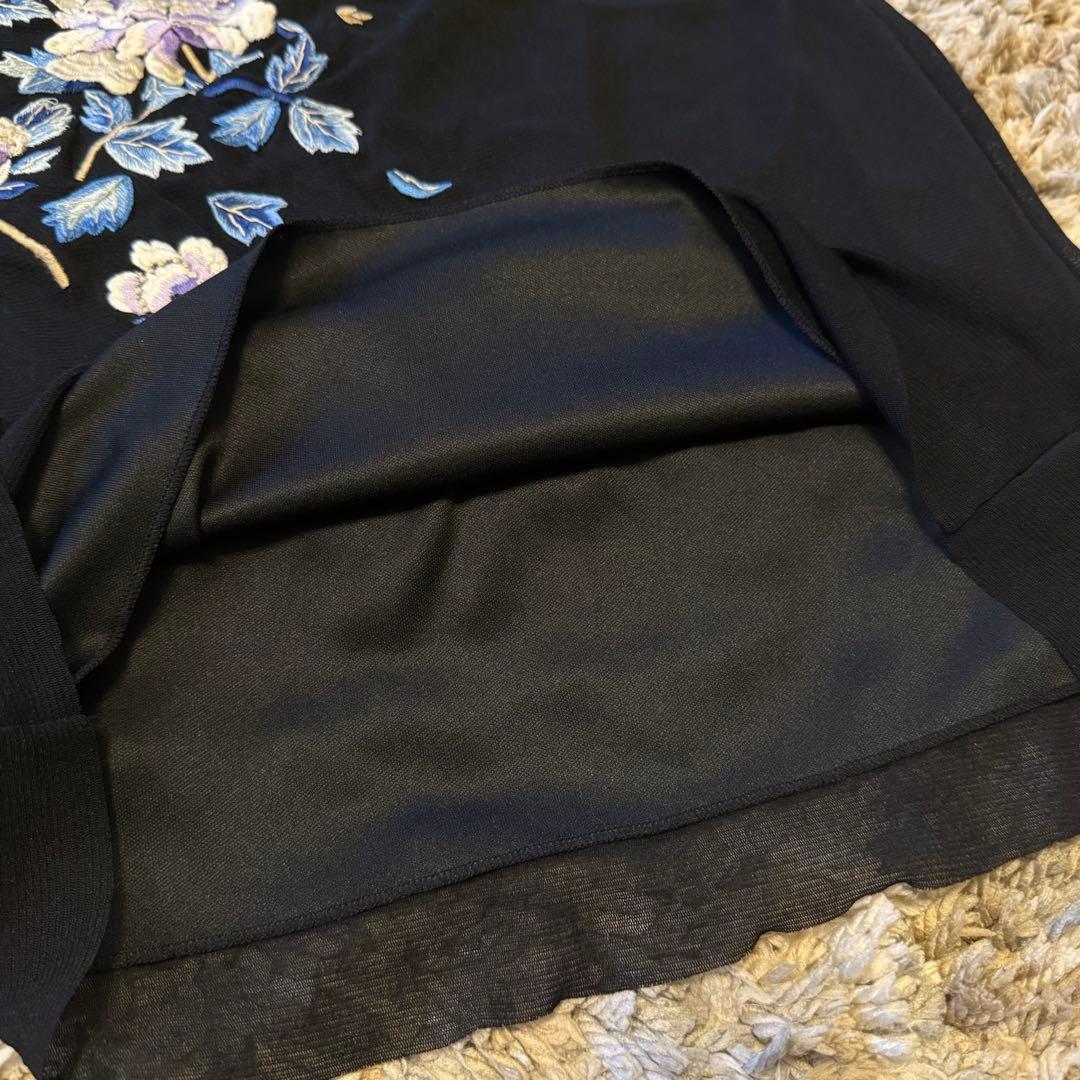 【vivienne tam】花柄刺繍タイトスカート 黒　パワーネット