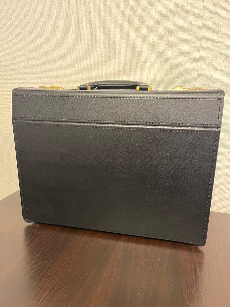 【匿名配送】新品在来線車掌用黒本革キャリーケースダイヤルロック付きヨウジヤマモト