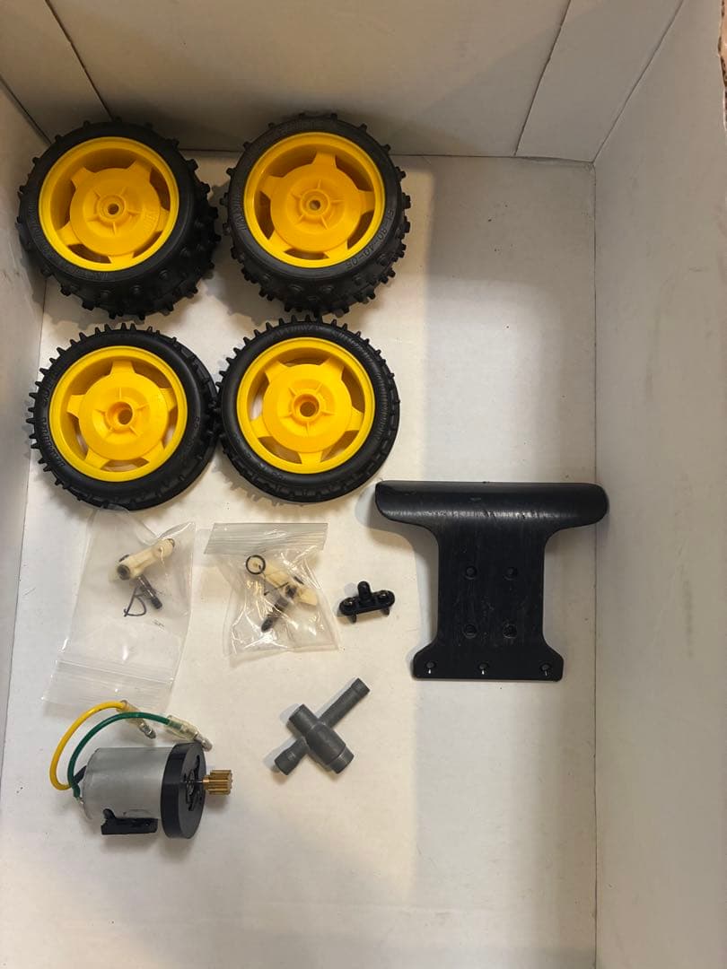 タミヤ ホリデーバキー 540モーター仕様　ヘッドライトLED付き