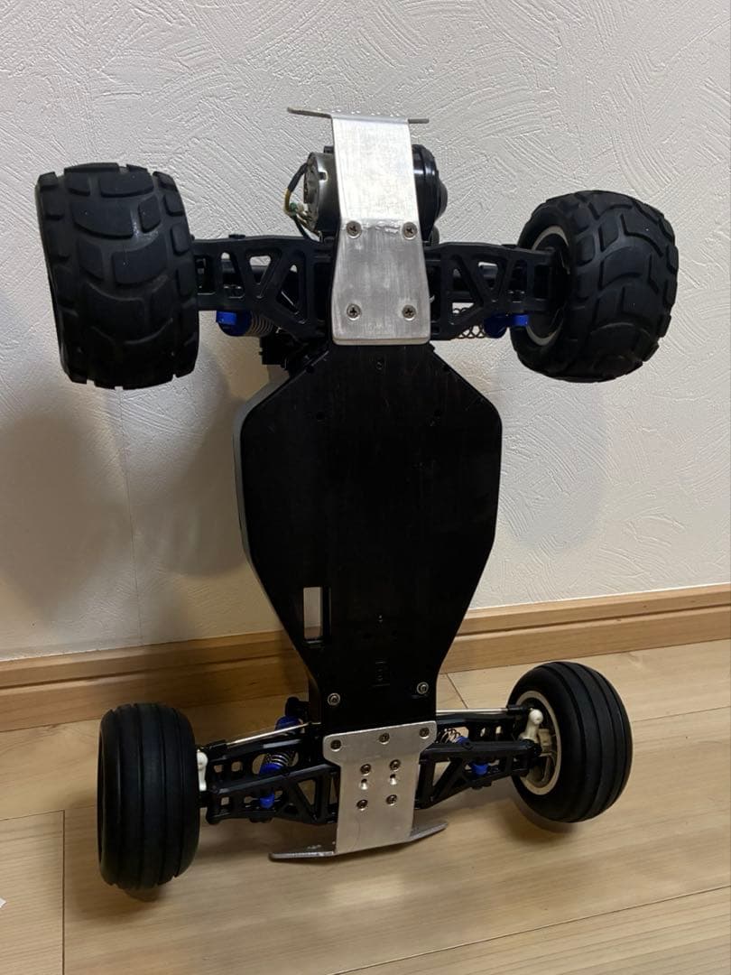 タミヤ ホリデーバキー 540モーター仕様　ヘッドライトLED付き